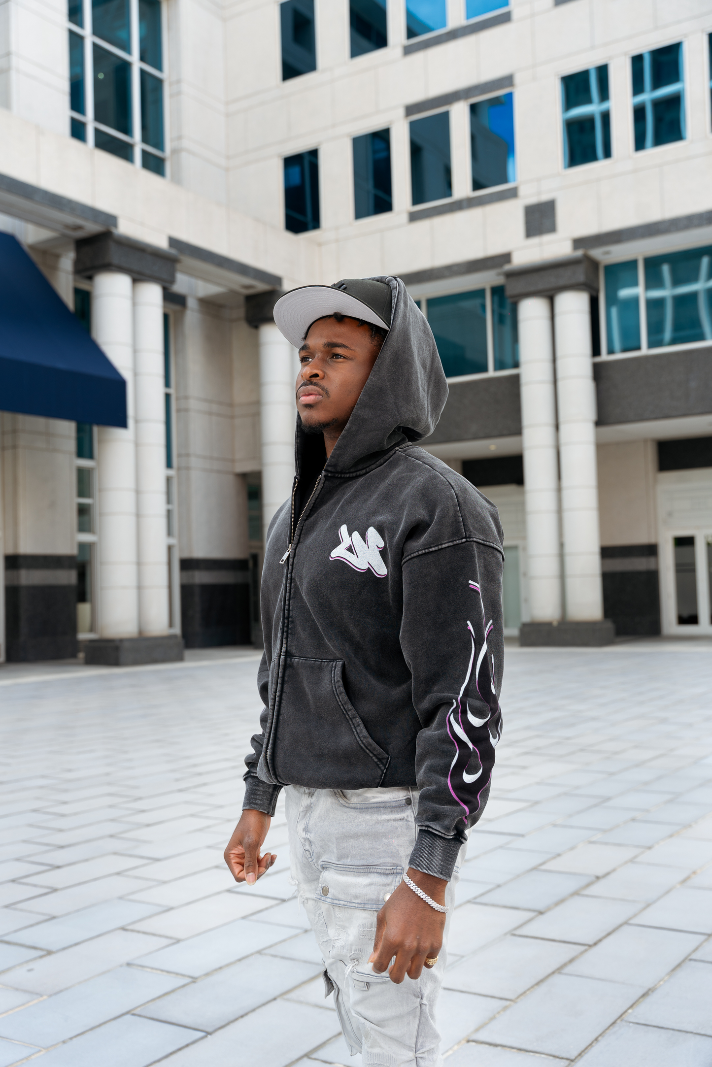 New Vintage 2025 Zip Up Hoodies